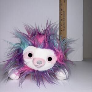 Squishmallows 8" INCH LAYING HUGMEES RAYEN